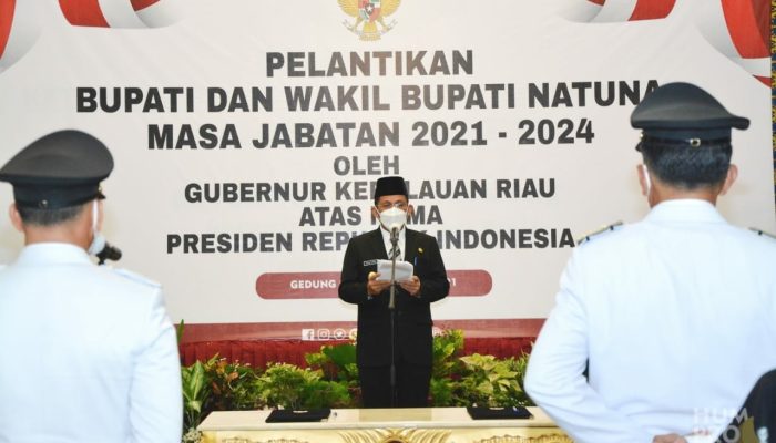 Gubernur Ansar Lantik Bupati dan Wakil Bupati Natuna