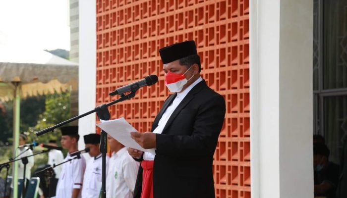Wabup Anambas Pimpin Upacara Hari Santri