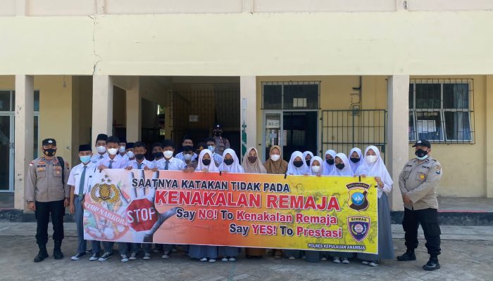Cegah Kenakalan Remaja, Polres Anambas Sosialisasi di MA Fatahilla Tarempa