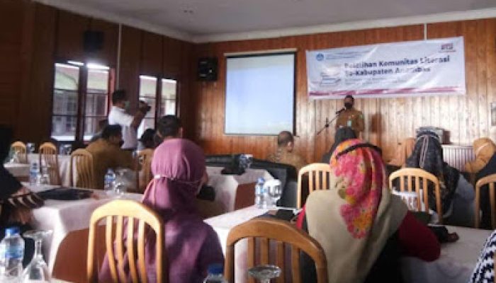 Sahtiar Resmi Lantik Kepengurusan FTBM Anambas