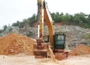 Cegah Banjir, Dinas Bina Marga Kota Batam Gesa Penggalian Parit di Tembesi