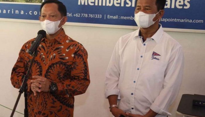 Wali Kota Rudi Dampingi Menteri Tito Tinjau Pelabuhan Batam