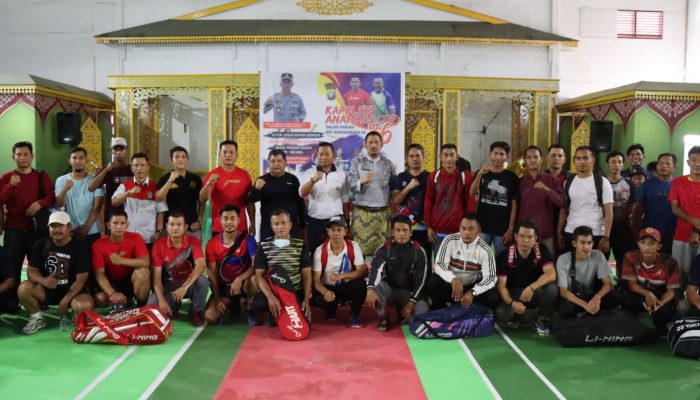 Wakil Bupati Anambas Buka Secara Resmi Turnamen Badminton Kapolres Anambas CUP