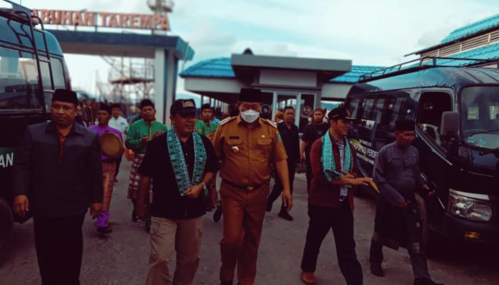 Bupati dan Wakil Bupati Anambas Sambut Kedatangan Kafilah MTQ ke-XI Provinsi Kepri 