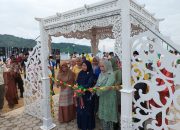 Ketua TP KK Anambas Buka Secara Resmi Stand Bazar MTQ Ke-IX Tingkat Provinsi Kepri