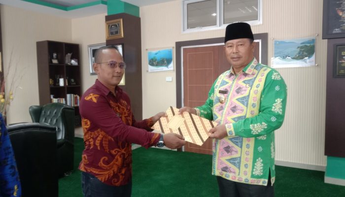 Bupati Anambas Tunjuk dr. Suheri Jadi PLT RSUD Jemaja, Ini Yang Akan Dilakukan