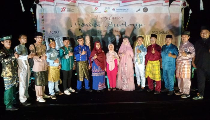 Liaison Officer Premier Oil Abu Hanifah Hadiri Malam Penutupan Gowoi Budaye Melayu di Palmatak