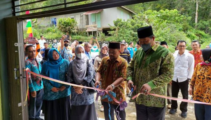 BUMDesa Gunung Samak Diresmikan, Kades Surianto Harap Tingkatkan Perekonomian