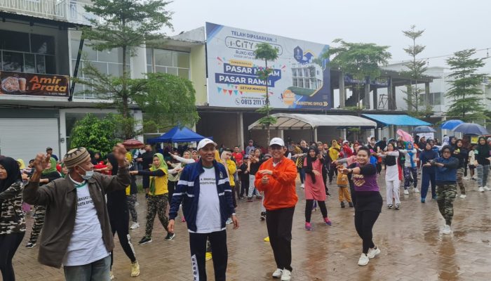 Gubernur Kepri Senam Pagi Bersama Masyarakat Tiban Indah