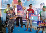 Peringati HUT TNI AL dan TNI Ke-77, Lanal Tarempa Gelar Lomba Jongkong Layar