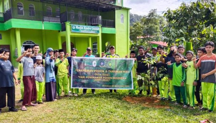 HPI, ASN Kepri di Anambas Laksanakan Penanaman Pohon di Pesantren