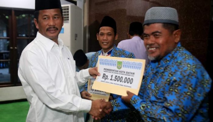 Wali Kota Batam Pastikan 2023 Insentif Guru TPQ Dilanjutkan