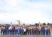 Gubernur Kepri Menyaksikan Atraksi Genderang Suling Gita Jala Taruna AAL