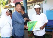 Rudi Lindungi Nelayan Batam dengan Asuransi