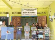Tingkatkan Kesejahteraan Nelayan, Pemdes Mengkait Salurkan Bantuan Alat Pancing 