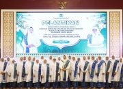 Dewi Ansar Lantik Pengurus BKMT Kota Tanjungpinang Periode 2023-2028   