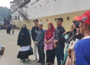 Berikan Beasiswa Penguruan Tinggi, Partai Gerindra Berangkatkan 5 Pelajar Asal Anambas