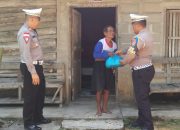 Peringati HUT Lalu Lintas Bayangkara Ke-68, Satlantas Polres Anambas Berbagi Sembako Pada Warga
