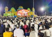 Ribuan Jemaah Midai Antusias Hadiri Tabligh Akbar UAS