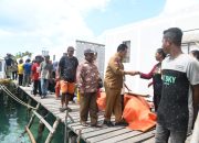 Gubernur Kepri Tinjau Proyek Pembangunan Rumah Suku Laut di Desa Tajur Biru Lingga