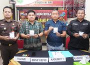 Ditresnarkoba Polda Kepri Lakukan Pemusnahan Barang Bukti Narkotika Jenis Sabu