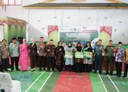 Wan Zuhendra Serahkan Hadiah Juara Lomba Garpu