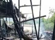 Rumah Warga di Selat Lampa Dilahap Si Jago Merah