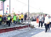 Presiden Jokowi Tinjau Proyek Rekonstruksi Jalan Rusak di Lampung Tengah