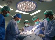 Operasi Transplantasi Ginjal Pertama RSUP Dr. Wahidin Sudirohusodo Makassar Berjalan Lancar