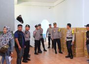 Kapolres Natuna Cek Matlog Pemilu di Gudang Logistik KPU