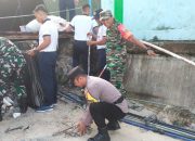 Bhabinkamtibmas Terempa bersama TNI Goro Bersama Ciptakan Lingkungam Bersih