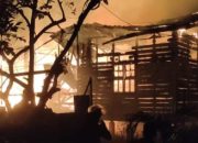 Breakingnews! Rumah Warga di Tarempa Selatan Dilahap Si Jago Merah