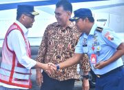 Komandan Lanud Raden Sadjad Sambut Kunjungan Menhub RI Budi Karya Sumadi di Natuna