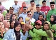 Piala Adipura Ke-17 Diarak Bandara RHF Tanjungpinang menuju Taman Tugu Sirih Tepi Laut