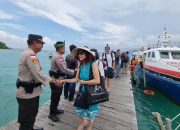 Polsek Jemaja Berikan Pengamanan Warga Negara Vietnam Ziarah Makam Leluhur 