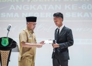 Hadiri Wisuda SMAN 1 Sekayu, Sekda Muba Berharap Lanjutkan Hingga ke Perguruan Tinggi