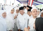 Rogoh Kocek Pribadi, Sekda Muba Beri Uang Saku 300 Riyal ke Tiap JCH