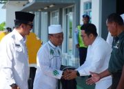 Wakil Ketua I DPRD Natuna Turut Sambut Kedatangan Ustadz Das’ad Latif