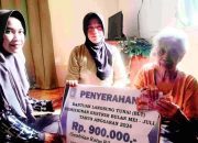Pemdes Landak Salurkan BLT DD untuk 29 KPM Tahun 2024