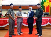 Bupati Lingga Hadiri Rapat Paripurna DPRD, Bahas Ranperda dan Efisiensi Anggaran