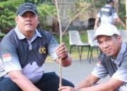 Polres Lingga Tanam 300 Pohon di Dabo Singkep: Menanam Cinta untuk Bumi