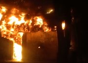 Api Membakar Rumah Mesin Genset di Desa Buyu Besar