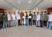 Pendamping Jadi Penopang Penguatan Desa, Bupati Anambas Serahkan 17 Penghargaan