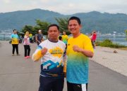 Wabup Anambas Berbaur dengan Warga, Gotong Royong Bersihkan Masjid Agung