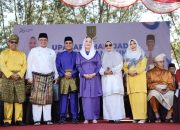 Senator Ria Saptarika Hadiri Upacara HUT ke-26 Natuna di Pantai Piwang, Tegaskan Komitmen Dukung Daerah Perbatasan