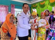 Puluhan Pelajar SD di Anambas Unjuk Kreativitas Lewat Fashion Show Daur Ulang