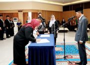 Amsakar Lantik Pejabat Pemko Batam, Tekankan Kinerja dan Pelayanan Publik