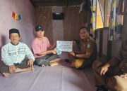 Kades Putik Salurkan BLT-DD dan Bantuan Donasi untuk Warga Sakit