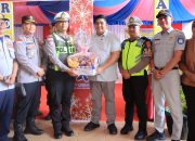 Bupati Roby Tinjau Pos Nataru Pelabuhan Bulang Linggi