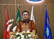 Gubernur Ansar Ajak Lulusan UNIBA Jadi SDM Unggul Berdaya Saing Global